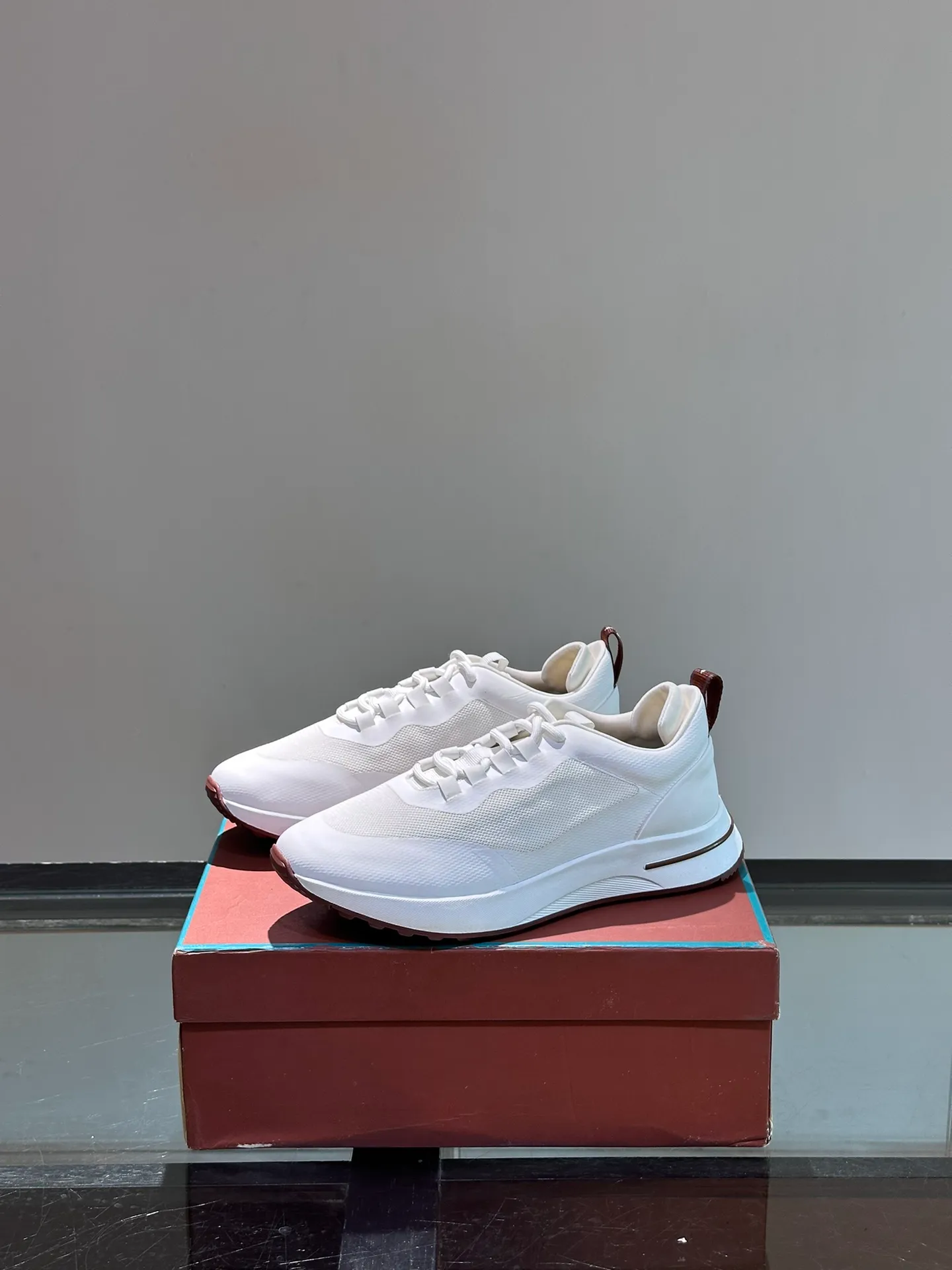 Men's Men's Shoes 💰p560 "Loro Men's Shoes 💰piana" niche Loro classic jogging shoes, men's lace-up casual shoes and sneakers, high-quality lightweight and comfortable fabrics, suitable for outdoor leisure, the color scheme is young and energetic, and it looks great with sportswear or casual suits! Size: 39-45 (46 customized)